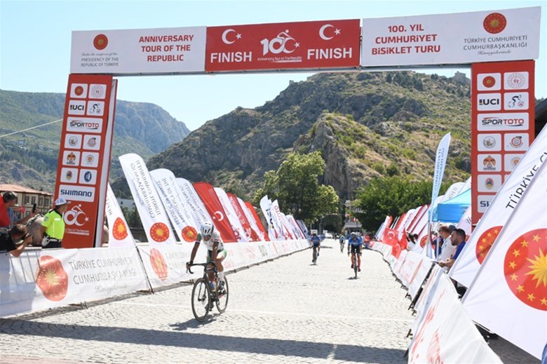 100. YIL ONURUNA YAPILAN BİSİKLET TURU  1. ETABI AMASYA'DA SONLANDI